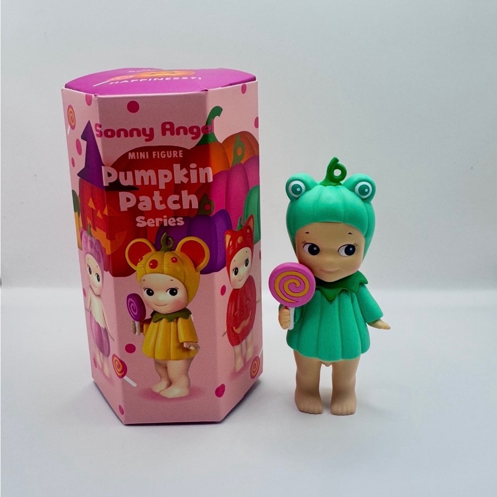 Sonny Angel Pumpkin Patch Mini Figure